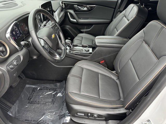 Used 2025 Chevrolet Blazer Premier w/ Driver Confidence II Package image 5