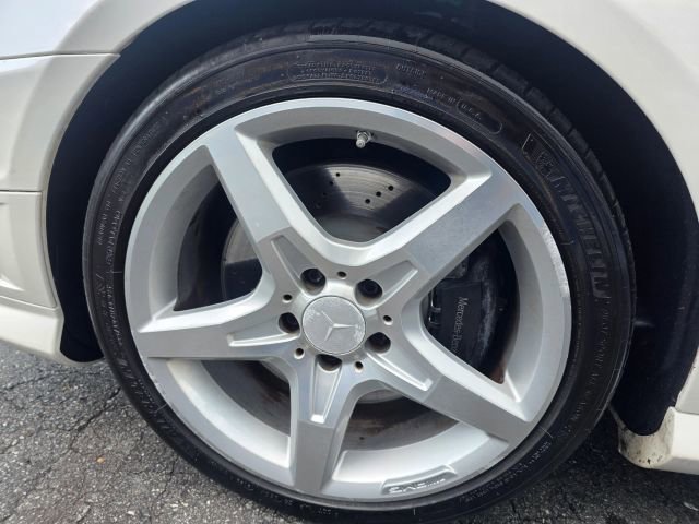 Used 2015 Mercedes-Benz SLK 250 w/ Premium Package image 9