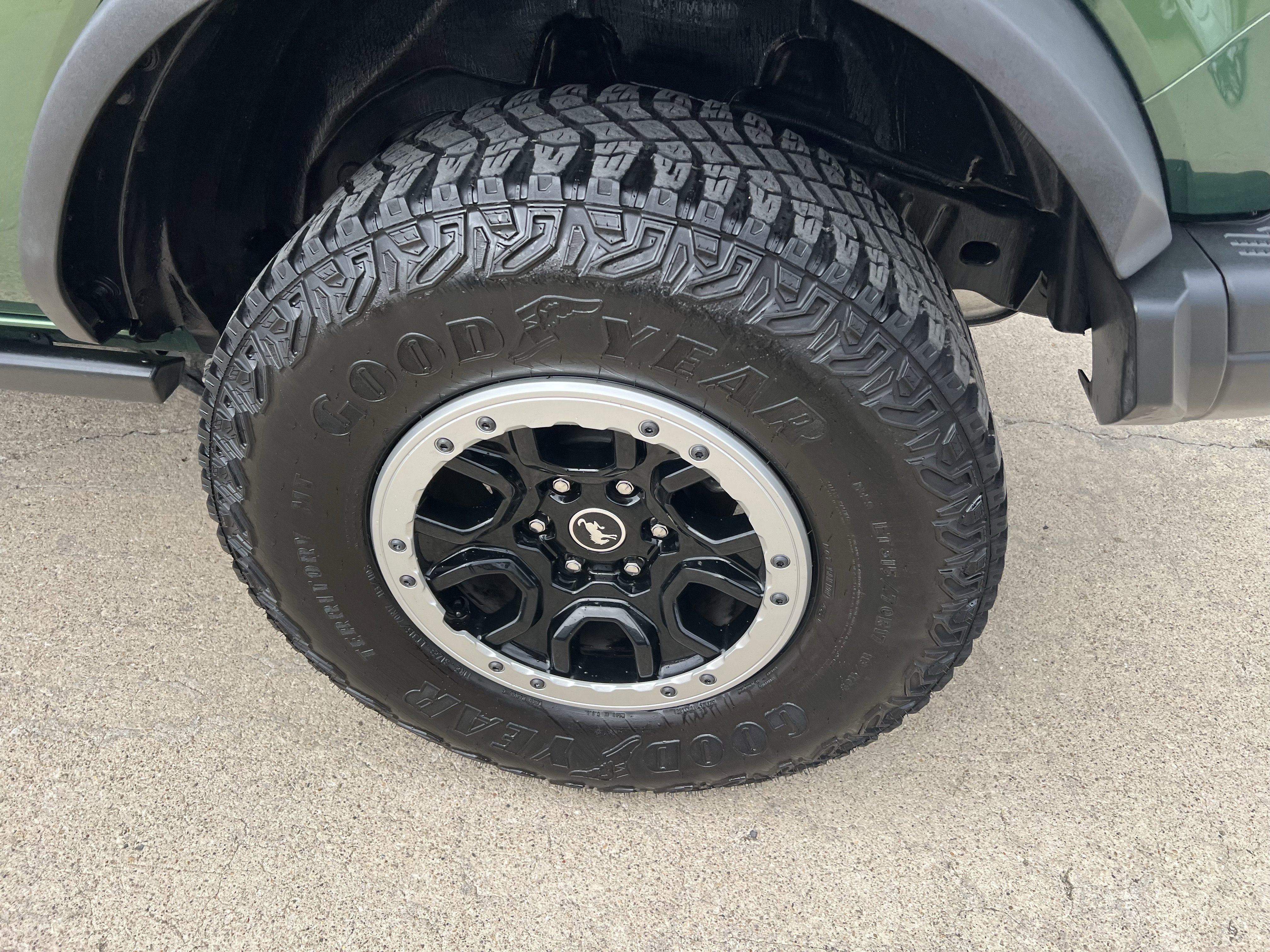 Used 2023 Ford Bronco Badlands AWD/4WD image 8