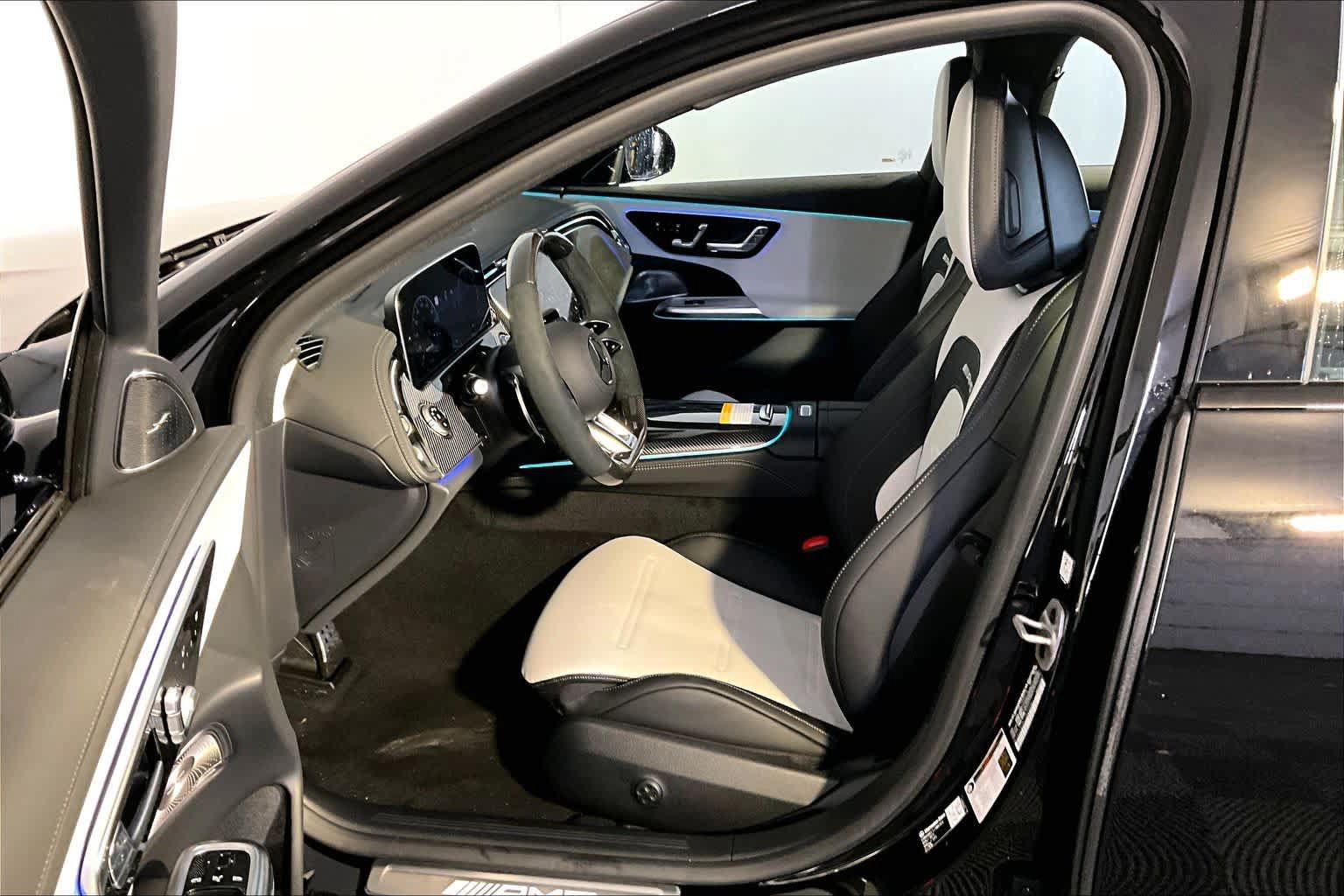 New 2026 Mercedes-Benz E 53 AMG e 4MATIC Sedan image 13