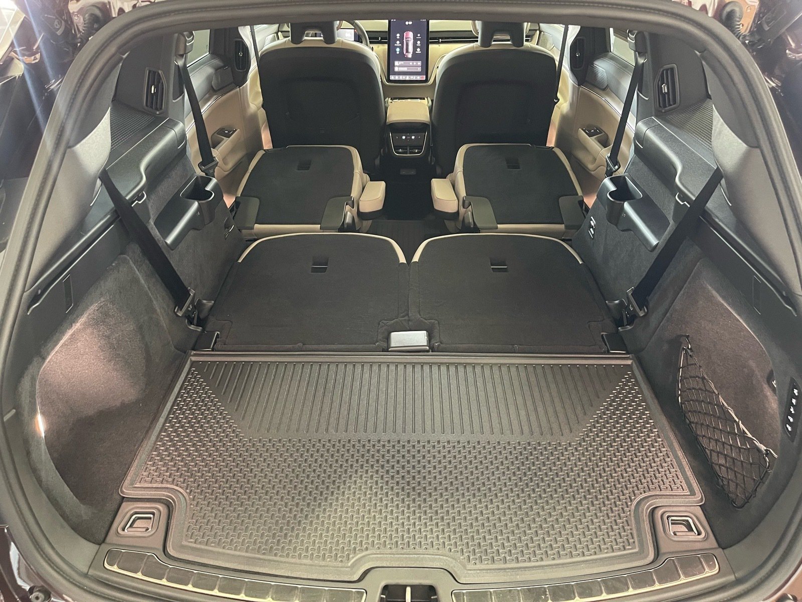 Used 2025 Volvo EX90 Ultra AWD/4WD image 37