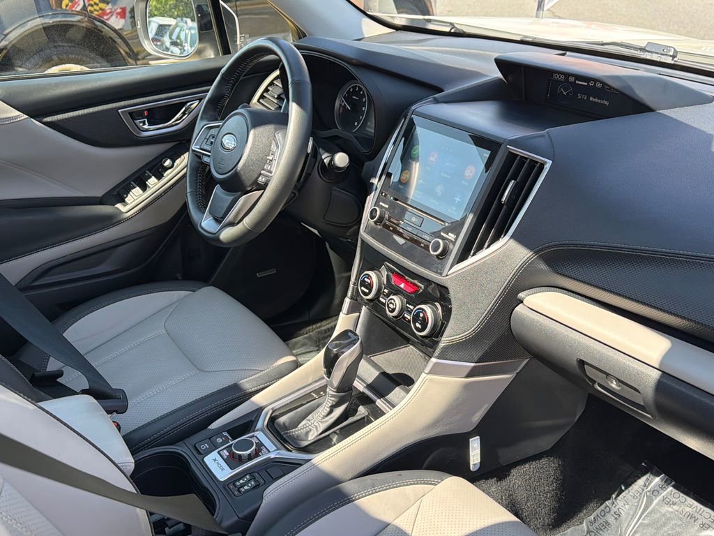 Used 2023 Subaru Forester Limited AWD/4WD image 9