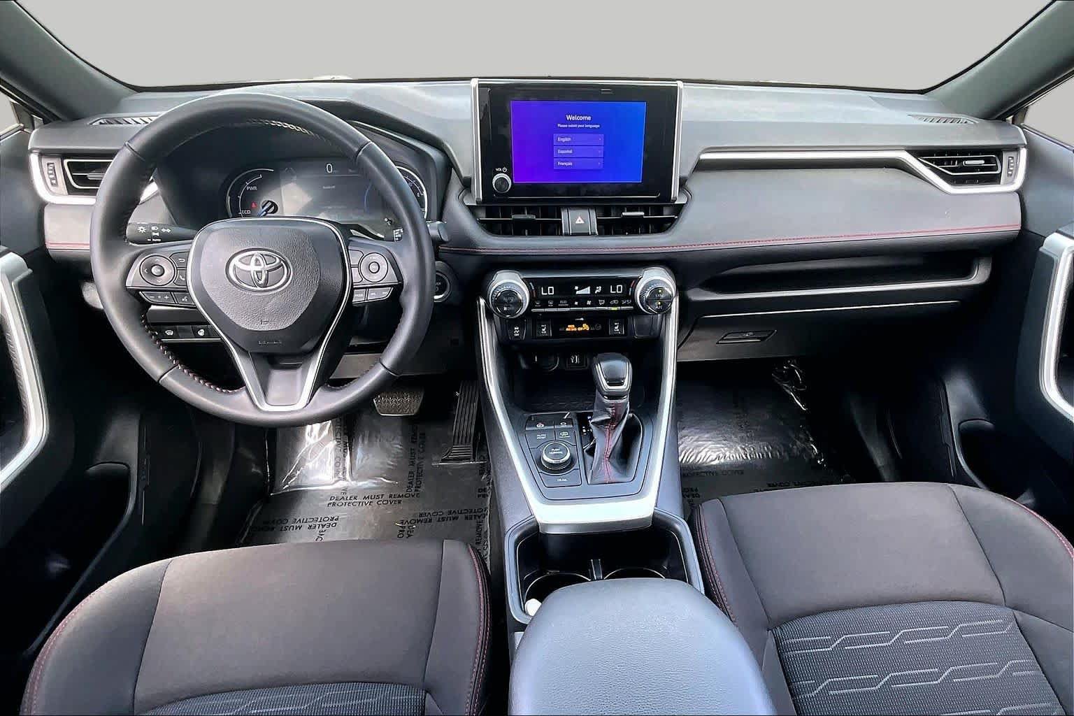 Used 2025 Toyota RAV4 SE w/ Weather & Moonroof Package AWD/4WD image 15