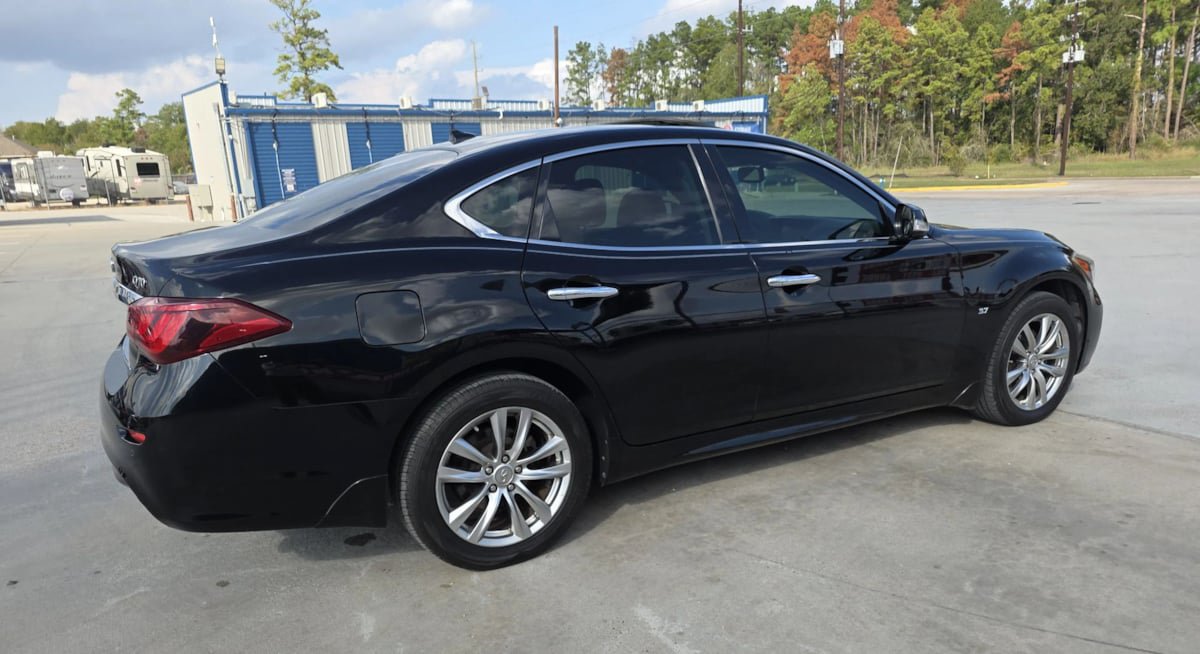 Used 2015 INFINITI Q70 3.7 AWD/4WD image 47