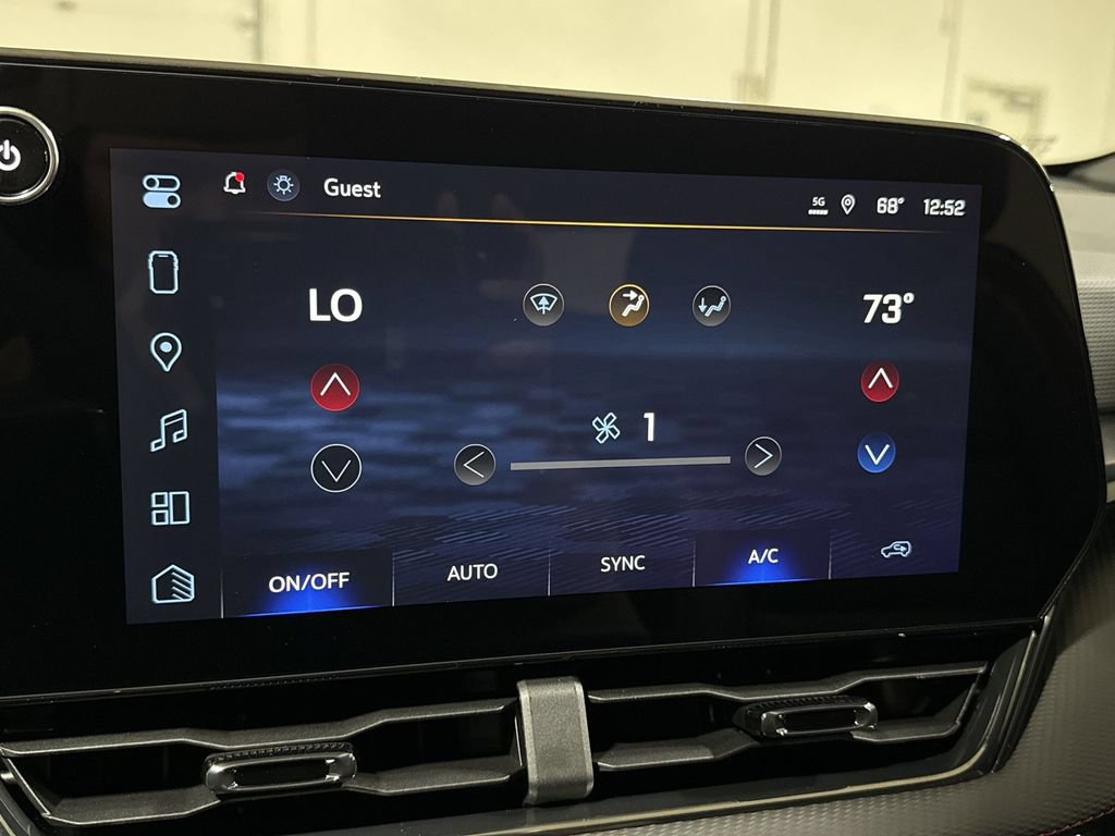 New 2027 Chevrolet Equinox RS AWD/4WD image 17