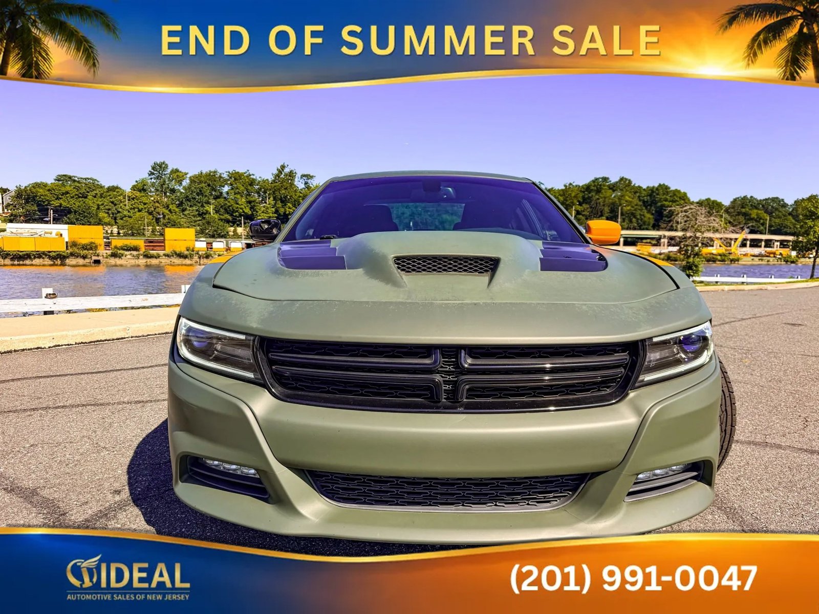 Used 2016 Dodge Charger SXT RWD image 3