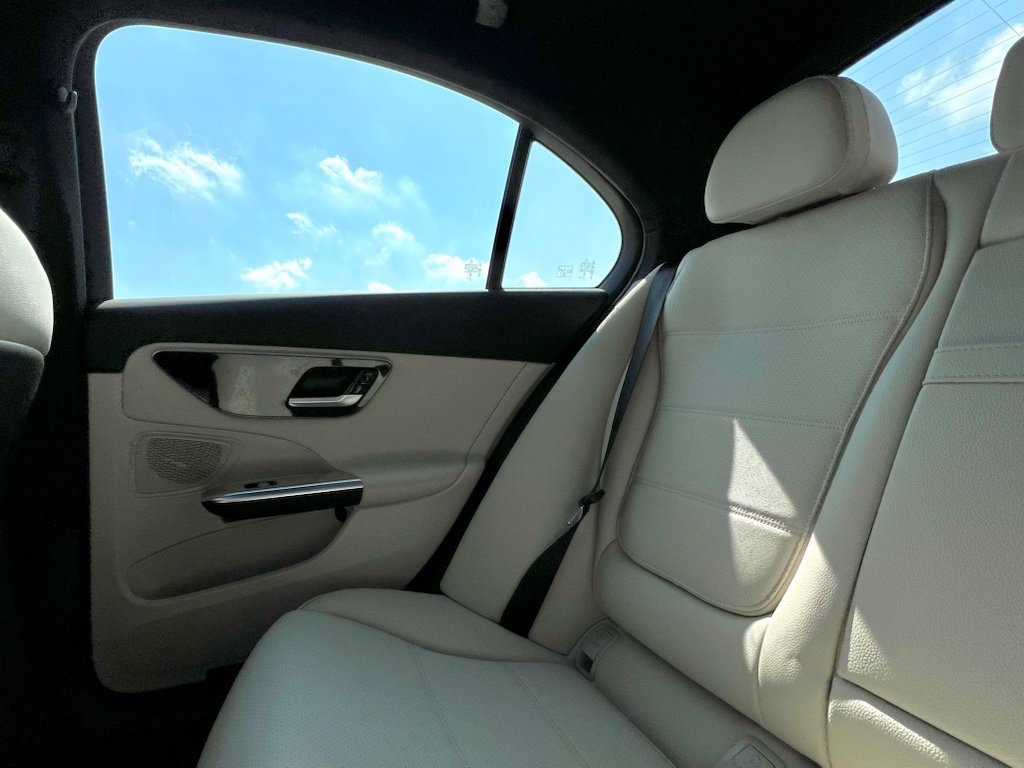 Certified 2024 Mercedes-Benz C 300 4MATIC Sedan image 24