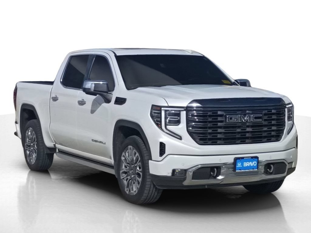 Used 2023 GMC Sierra 1500 Denali Ultimate AWD/4WD image 3