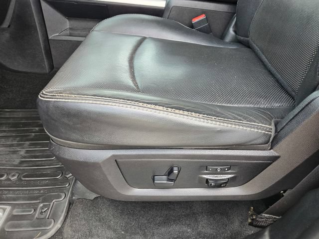 Used 2016 RAM 1500 Laramie w/ Convenience Group AWD/4WD image 12