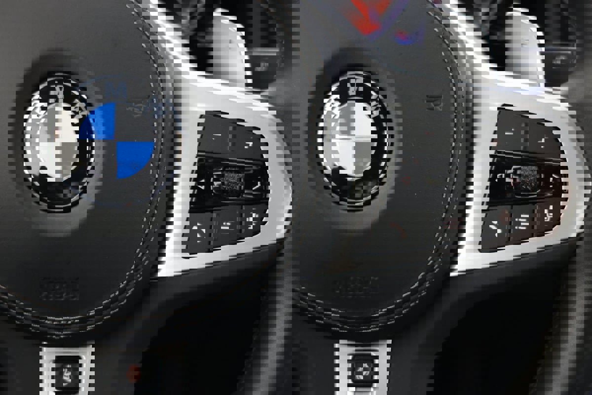 Used 2024 BMW 840i xDrive Coupe w/ Driving Assistance Package image 29