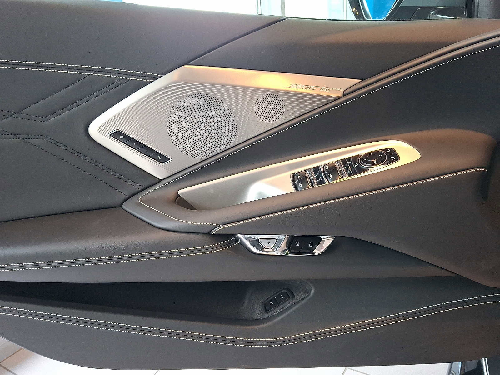 New 2025 Chevrolet Corvette Z06 w/ Z07 Performance Package image 9