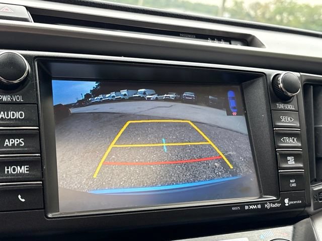 Used 2018 Toyota RAV4 XLE w/ Convenience Package AWD/4WD image 16