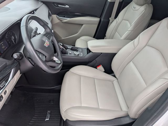 Used 2022 Cadillac XT4 Premium Luxury w/ Cold Weather Package image 12
