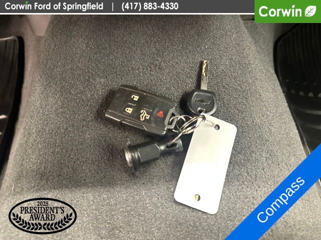 Used 2023 Chevrolet Silverado 2500 LT AWD/4WD image 34