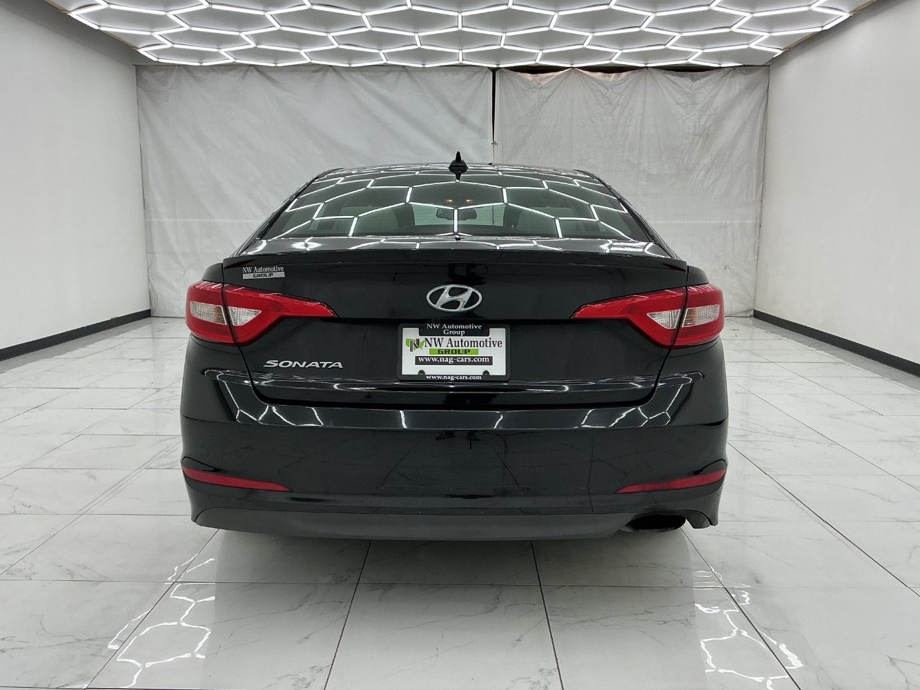Used 2017 Hyundai Sonata SE FWD image 10