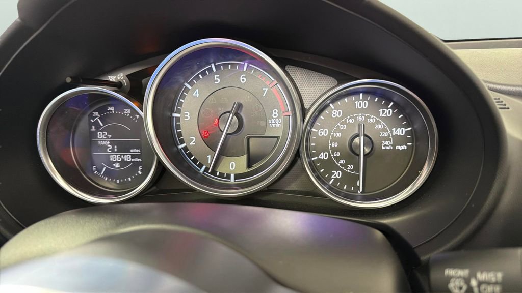Used 2016 MAZDA MX-5 Miata Club w/ Brembo/BBS Package RWD image 24