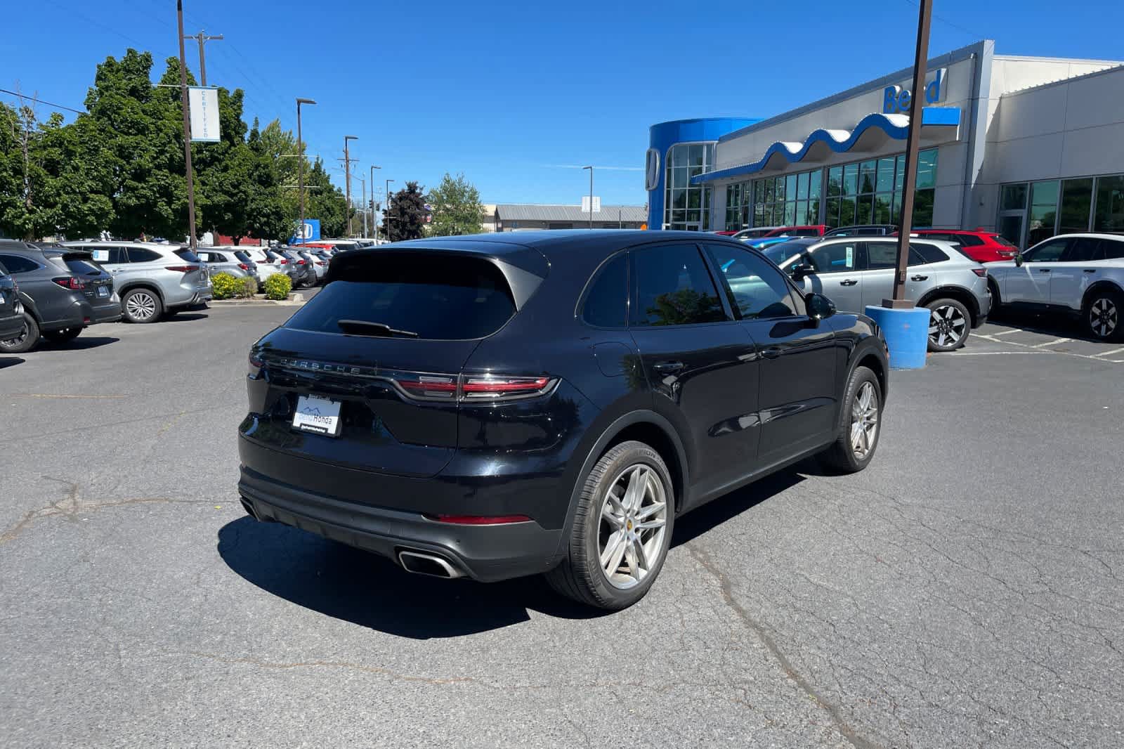 Used 2019 Porsche Cayenne AWD/4WD image 5