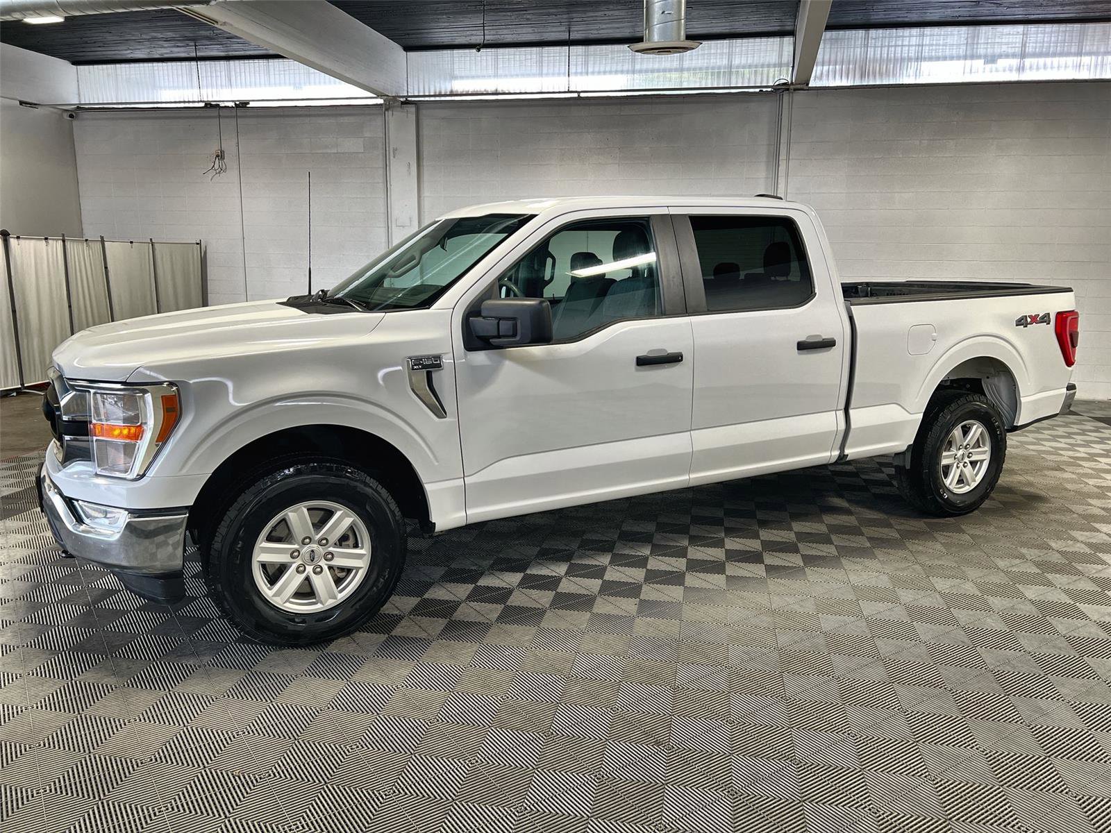 Used 2022 Ford F150 XLT w/ Trailer Tow Package