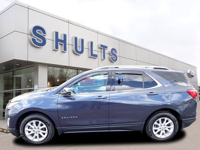 Used 2019 Chevrolet Equinox LT w/ Sun & Navigation Package AWD/4WD image 2