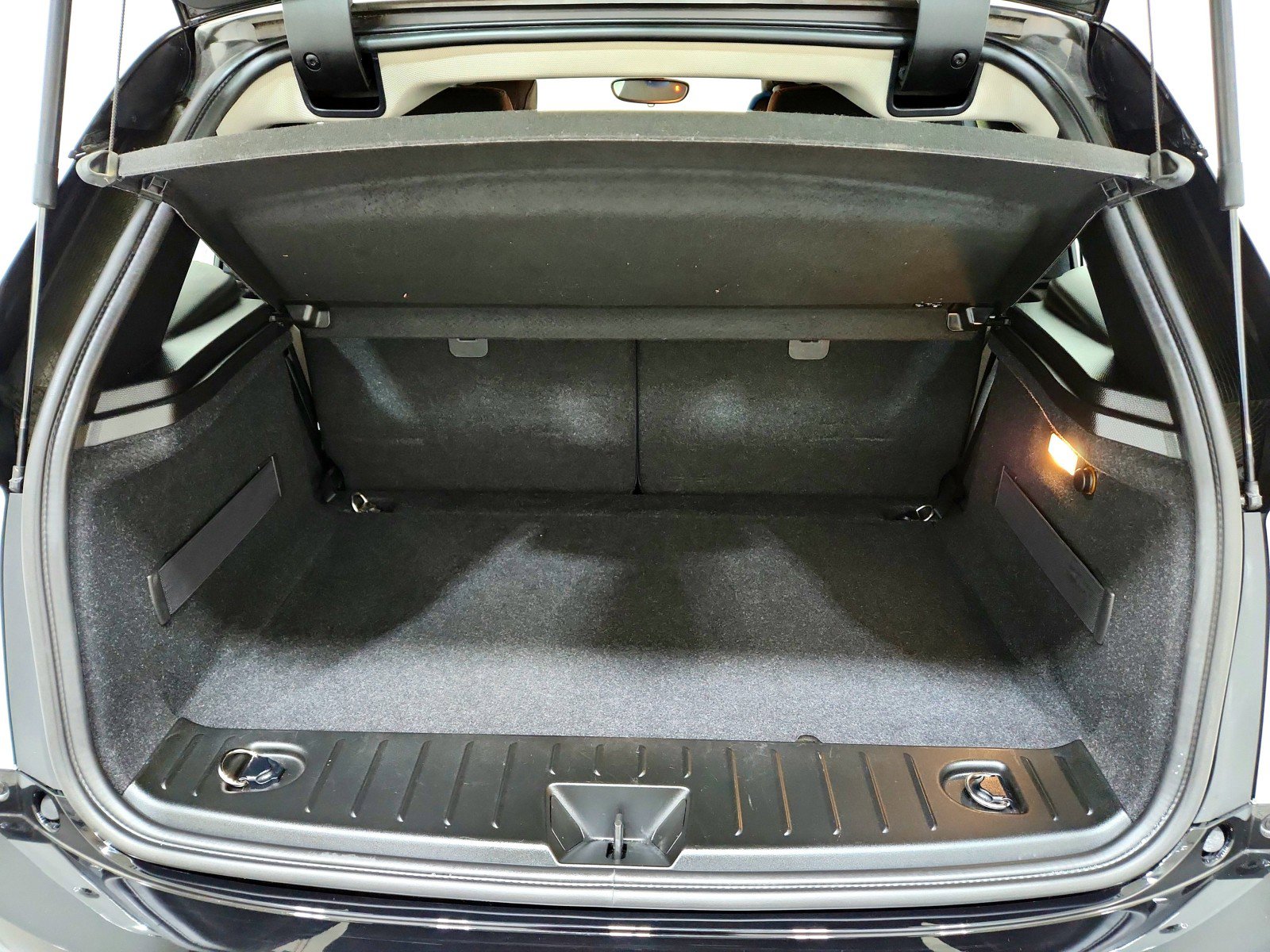 Used 2018 BMW i3 image 21