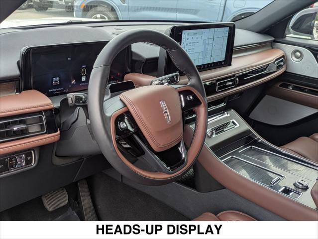 Used 2025 Lincoln Aviator Reserve w/ Equipment Group 201A AWD/4WD image 12