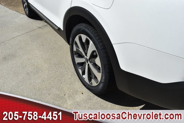Used 2020 Kia Telluride S w/ S 8 Passenger Seating Package FWD image 16