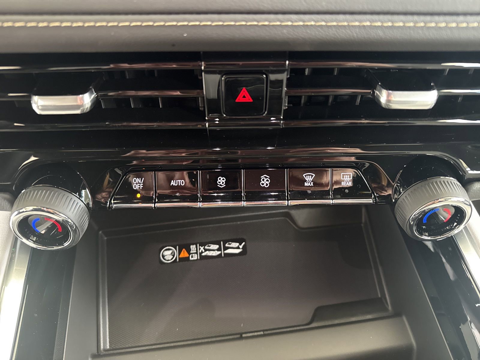 New 2026 Chevrolet Tahoe Premier image 32