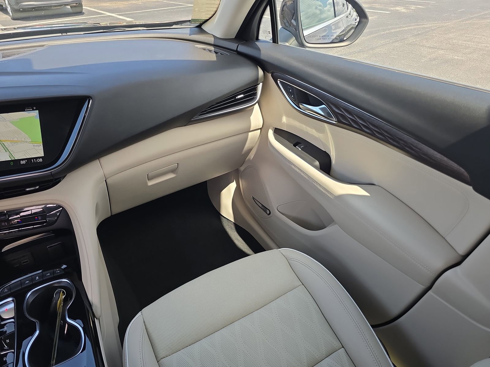 Used 2023 Buick Envision Avenir FWD image 12