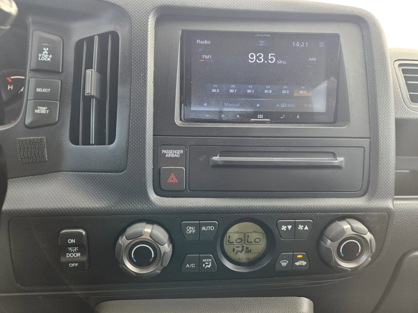 Used 2014 Honda Ridgeline RTL image 22