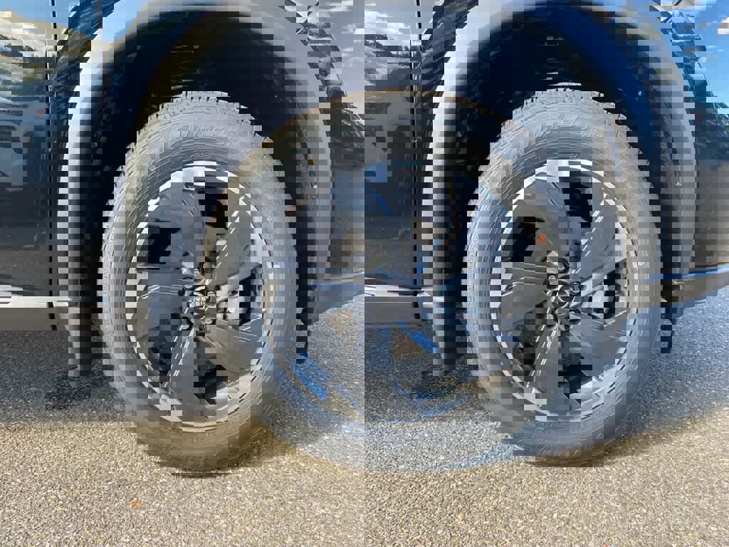 New 2026 Nissan Rogue SV image 28