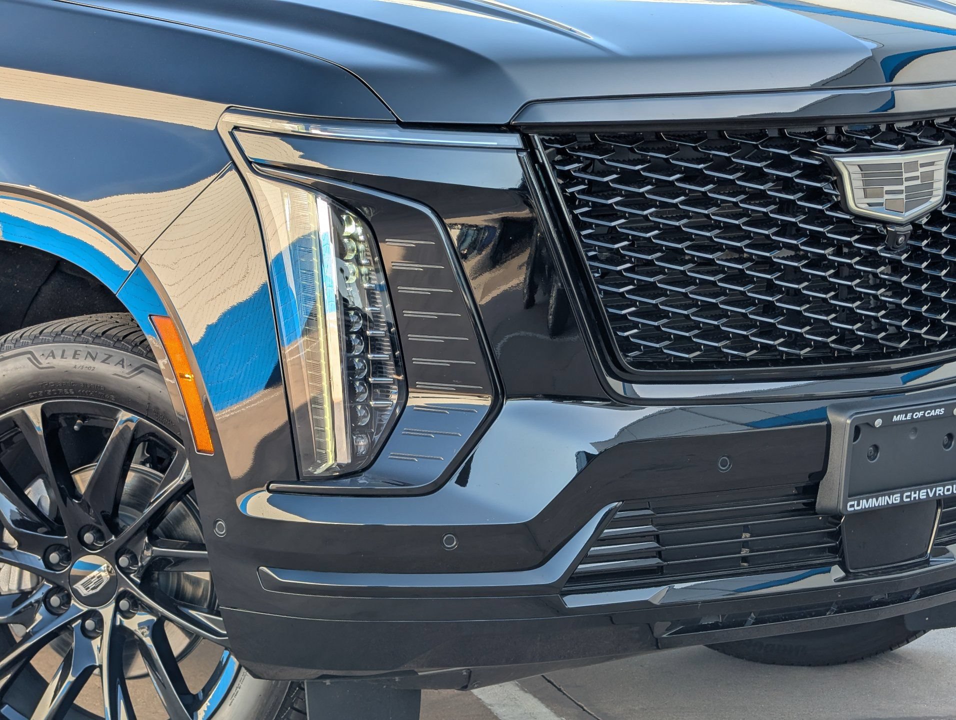 Used 2026 Cadillac Escalade Sport AWD/4WD image 3