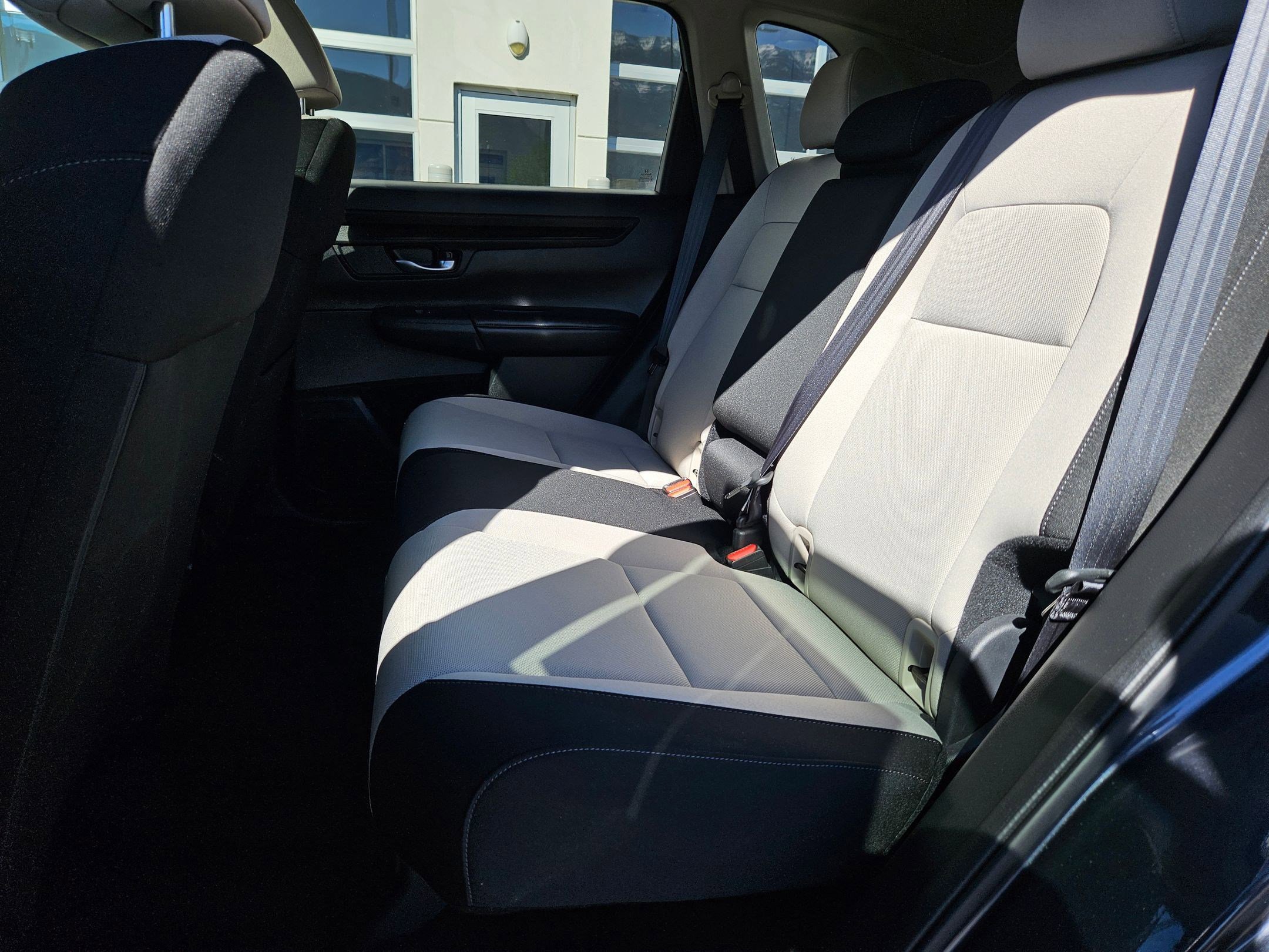 Used 2023 Honda CR-V EX image 30