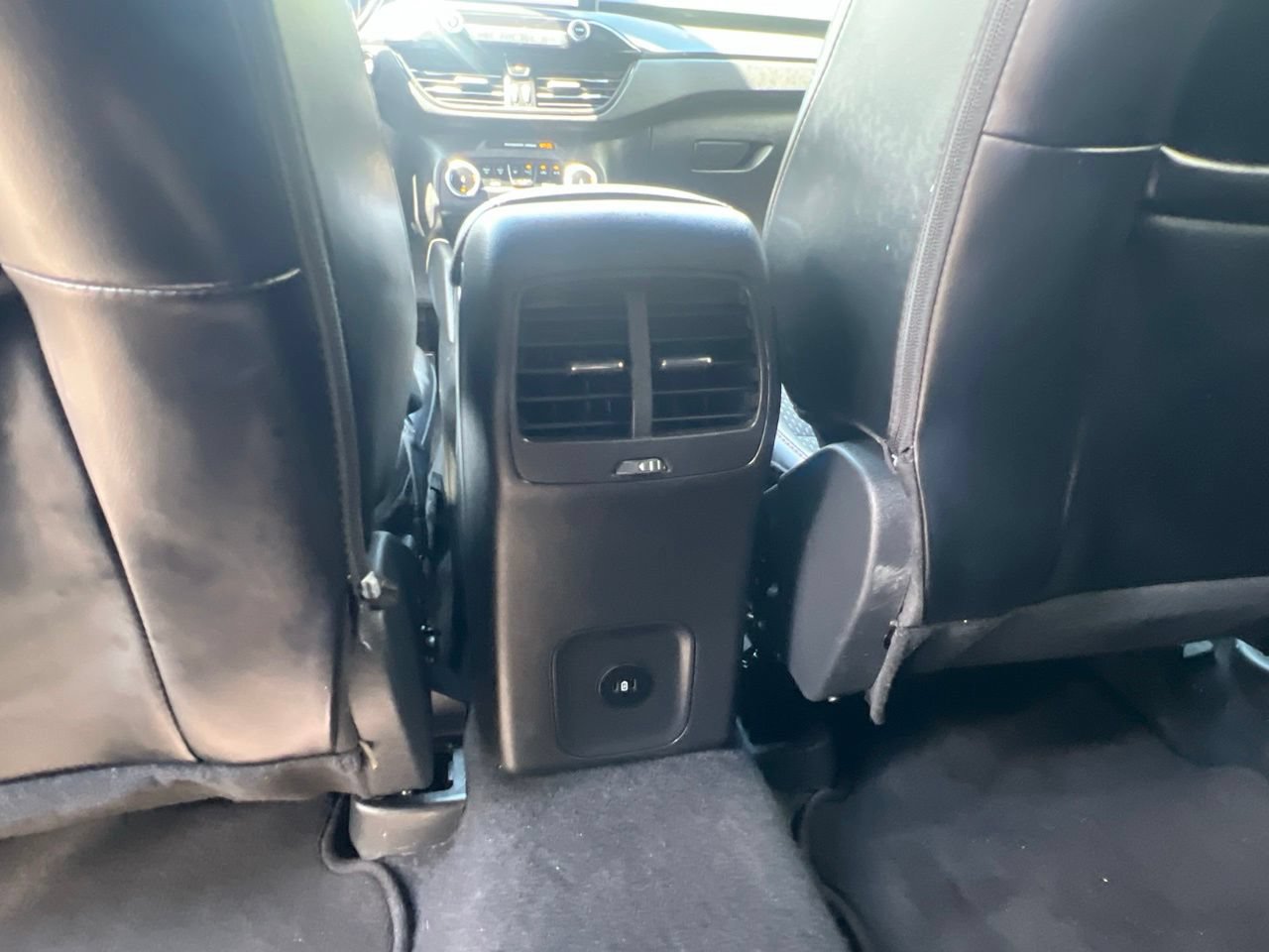 Used 2024 Ford Escape ST-Line FWD image 14