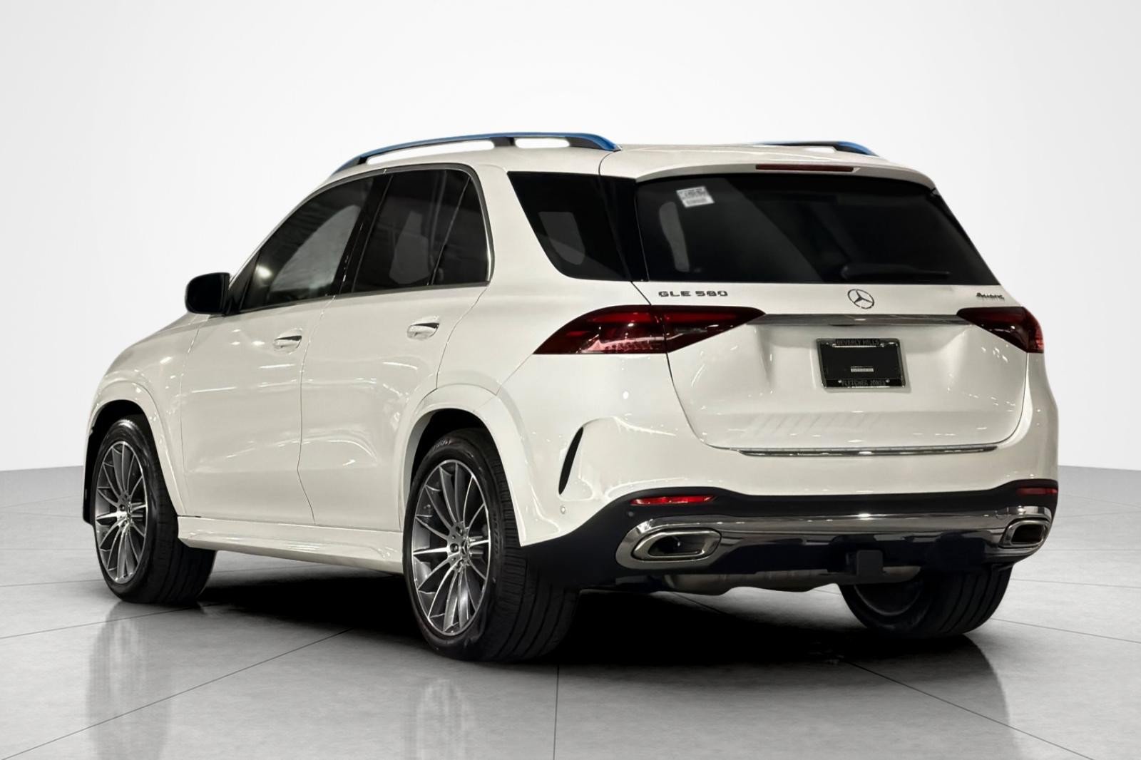 New 2026 Mercedes-Benz GLE 580 4MATIC image 3