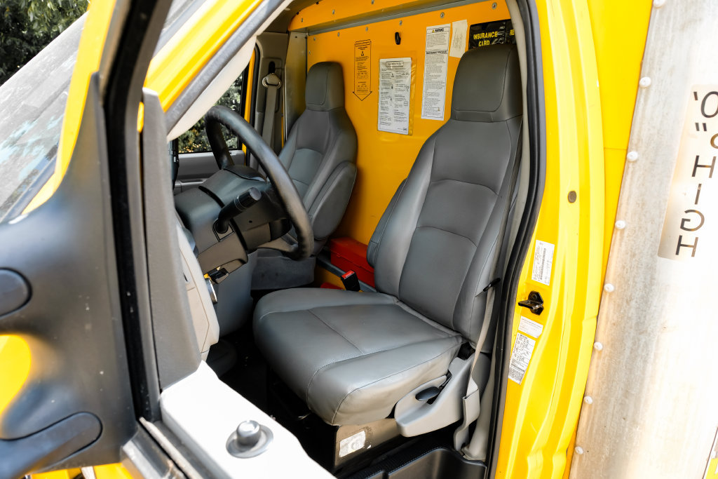 Used 2022 Ford E-350 and Econoline 350 Super Duty RWD image 27