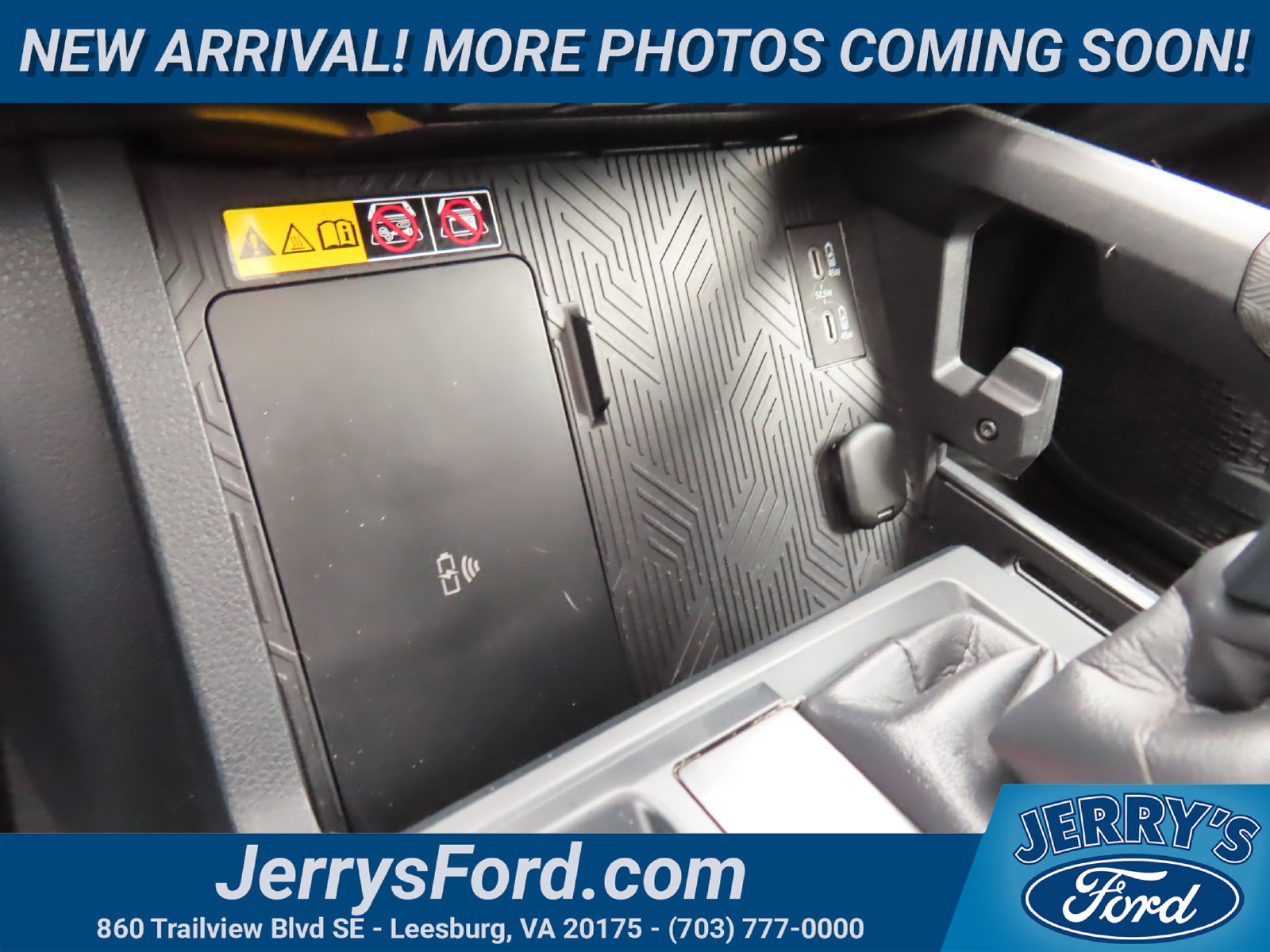 Used 2024 Toyota Tacoma TRD Off-Road w/ TRD Off Road Premium Package AWD/4WD image 28