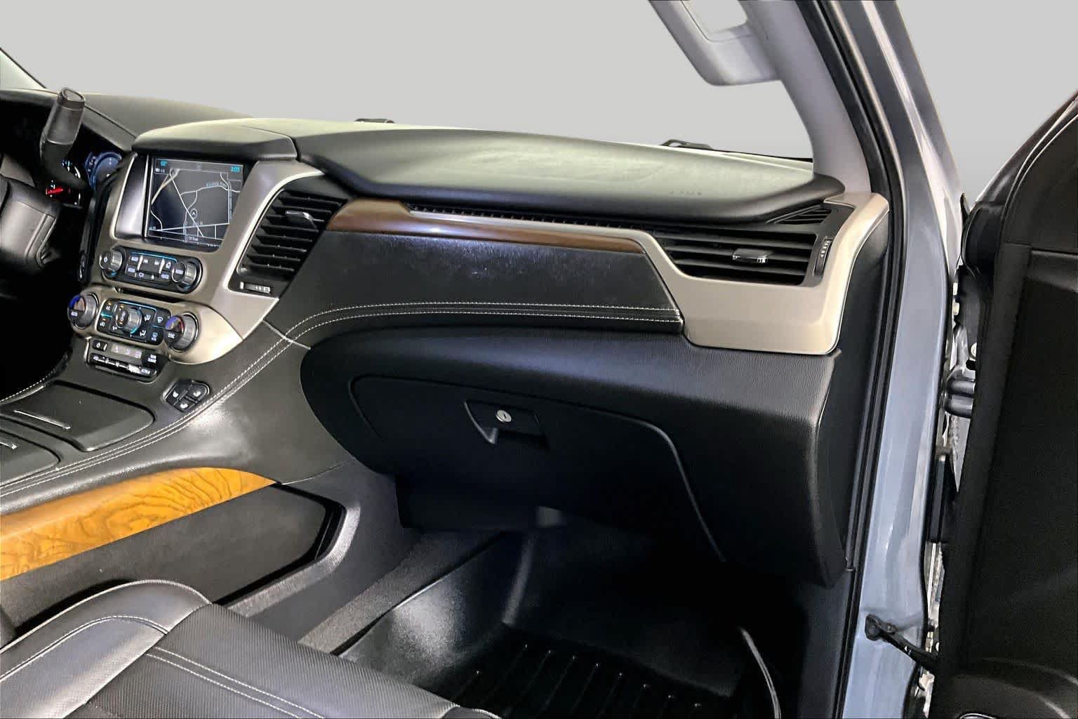 Used 2019 GMC Yukon Denali w/ Denali Ultimate Package RWD image 18