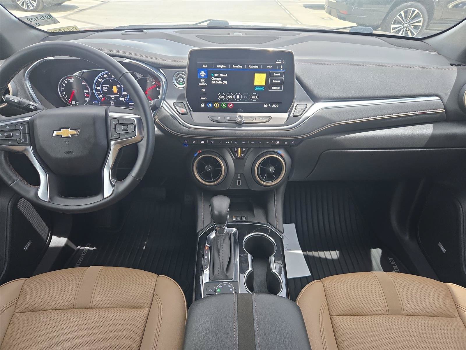 Used 2024 Chevrolet Blazer Premier w/ Enhanced Convenience Package AWD/4WD image 11