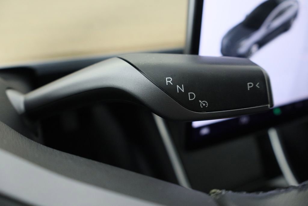 Used 2018 Tesla Model 3 Long Range image 27