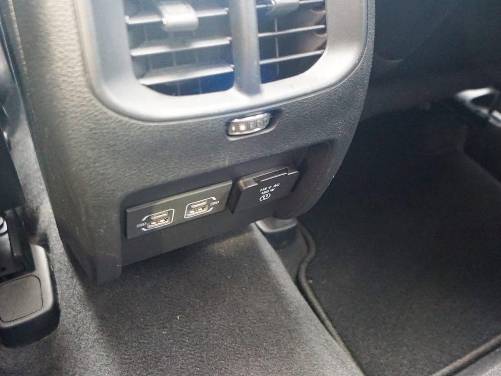 Used 2023 Jeep Cherokee Altitude Lux w/ Lux Elite Package image 16