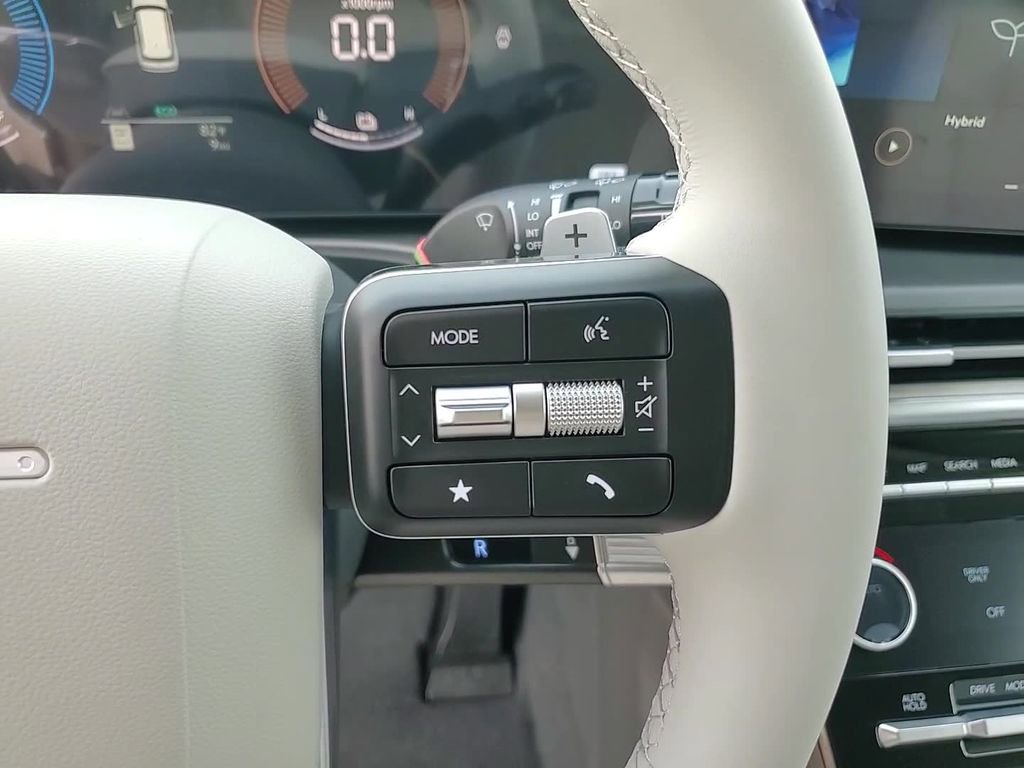 New 2026 Hyundai Santa Fe SE image 17