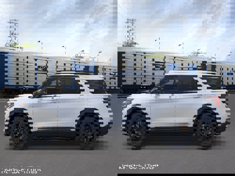 New 2026 Ford Explorer Tremor image 3