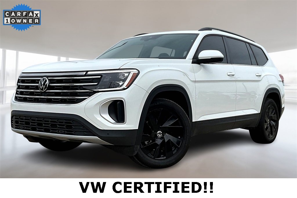 Certified 2025 Volkswagen Atlas SE w/ Panoramic Sunroof Package