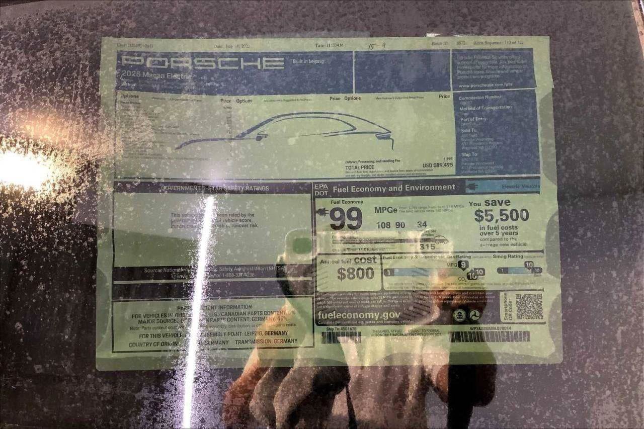 New 2025 Porsche Macan Electric image 80