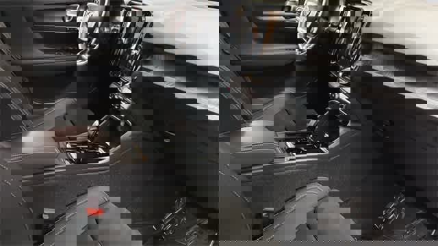 Used 2023 Volvo XC40 Recharge Ultimate w/ Protection Package Premier image 69