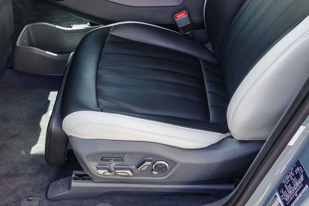 Certified 2024 Kia EV9 GT-Line AWD/4WD image 20