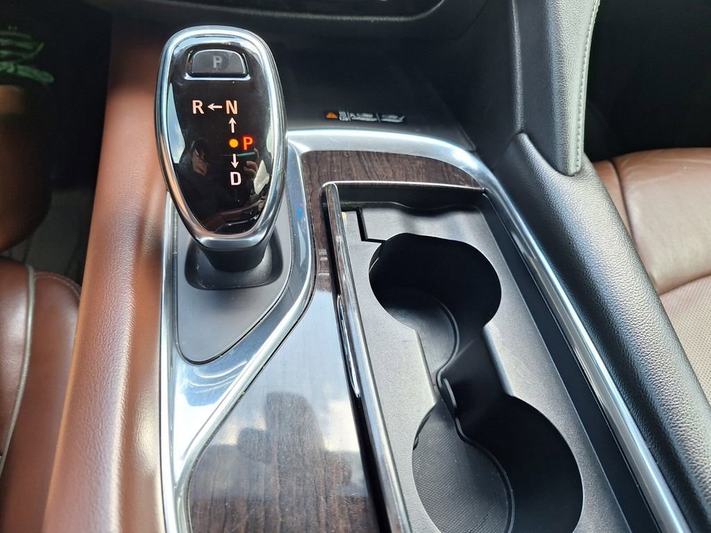 Used 2018 Buick Enclave Avenir w/ Avenir Technology Package image 17