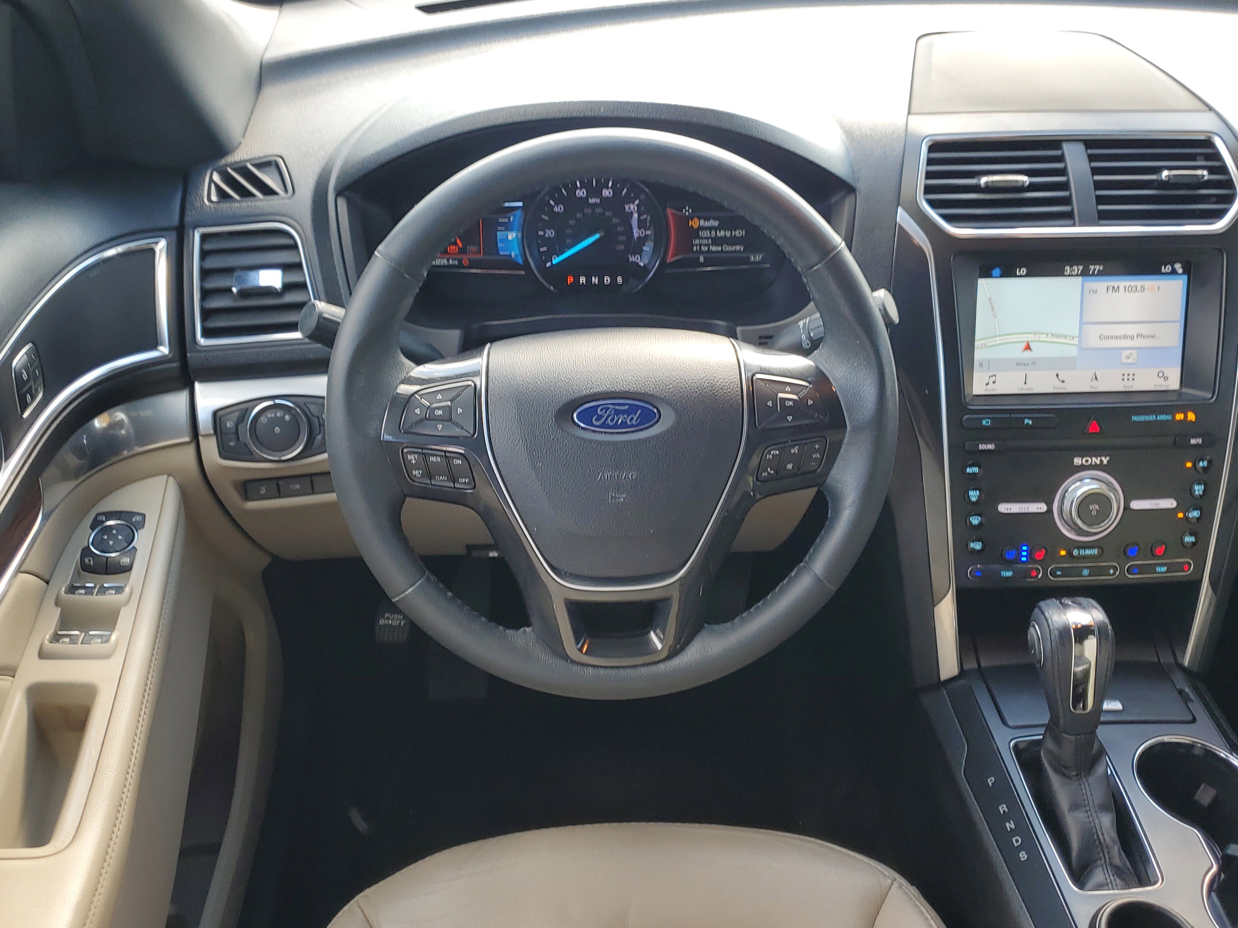 Used 2019 Ford Explorer Limited w/ Class III Trailer Tow Package image 19