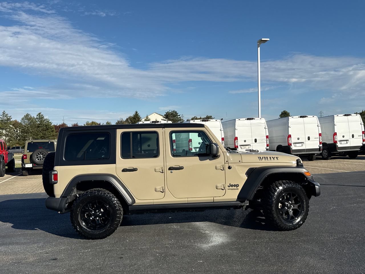 Used 2022 Jeep Wrangler Unlimited Sport image 2