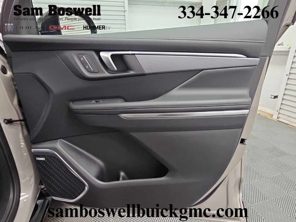 New 2026 Buick Enclave Sport Touring w/ Power Package FWD image 44